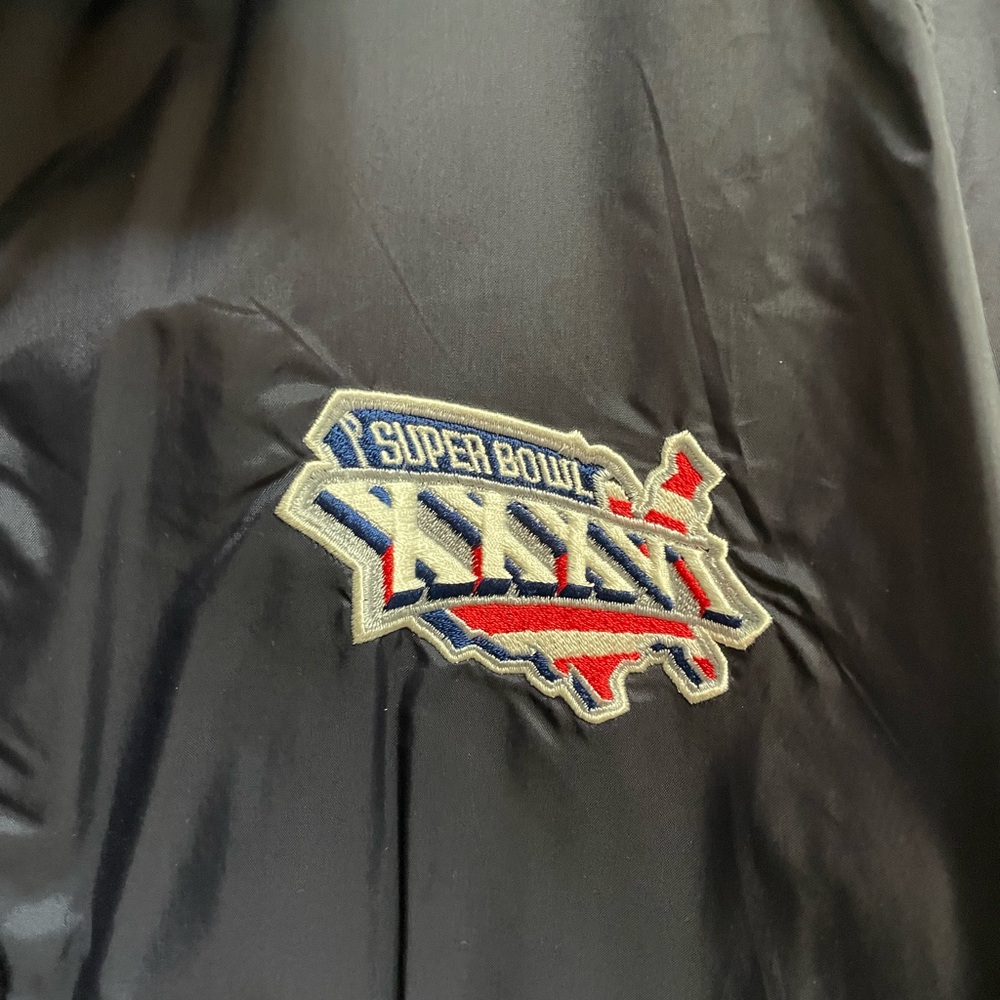 Super Bowl XXXI (Rams vs Patriots) Windbreaker Jacket (L)